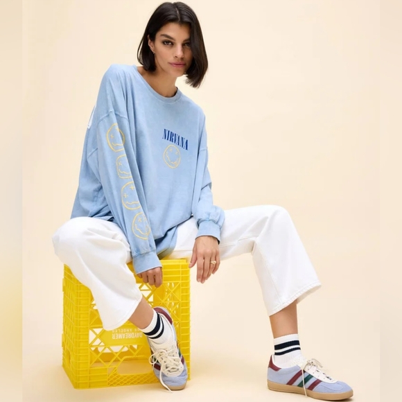 NWT DAYDREAMER NIRVANA 1993 TOUR TEE, ONE SIZE, POWDER ACID WASH - Picture 3 of 7